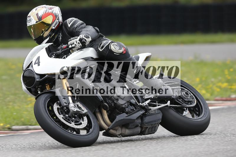 /37 28.07.2025 Dunlop Ride und Test Day ADR/Einsteiger gruen/64